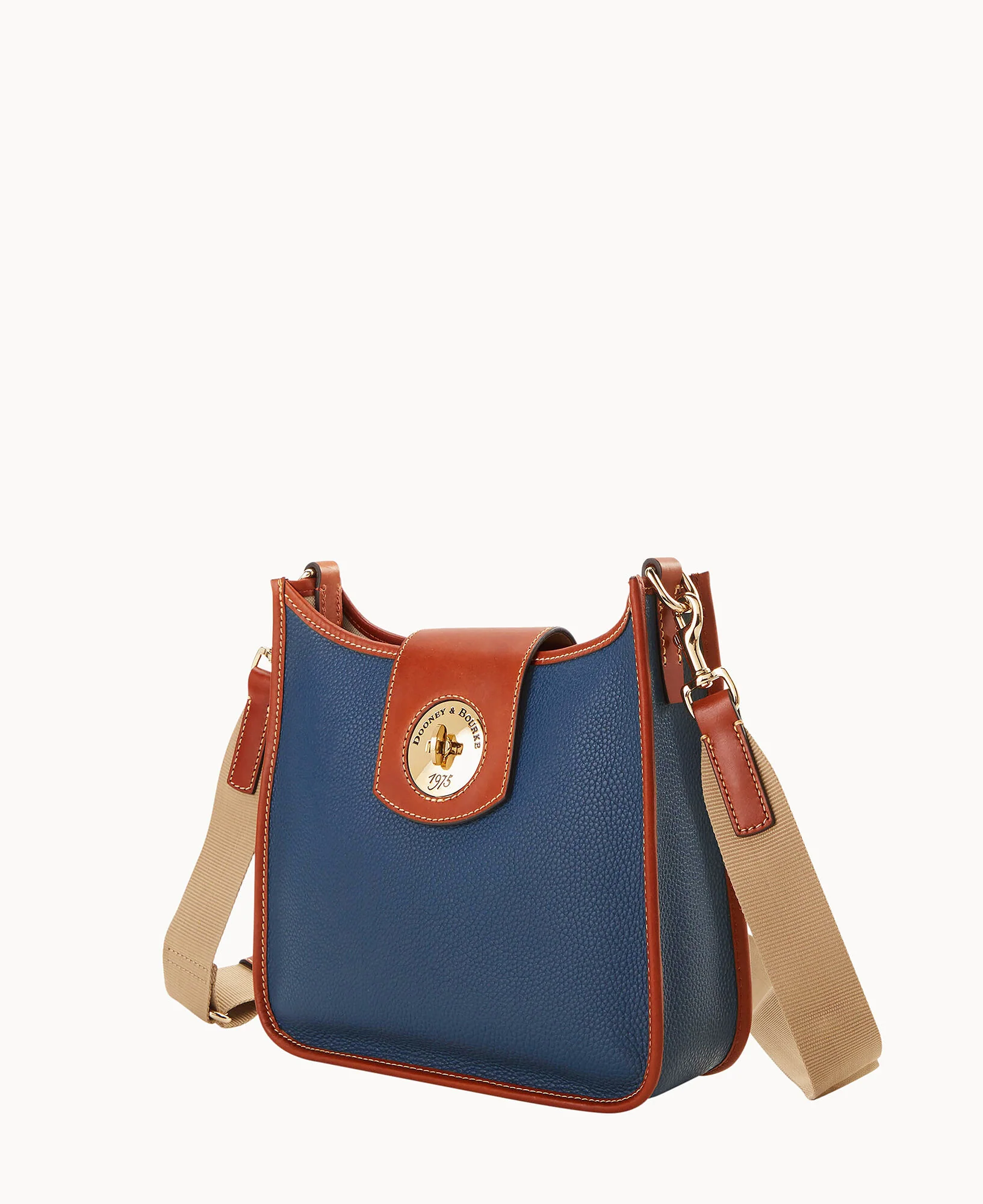 Pebble Turnlock Messenger 28 - Image 42
